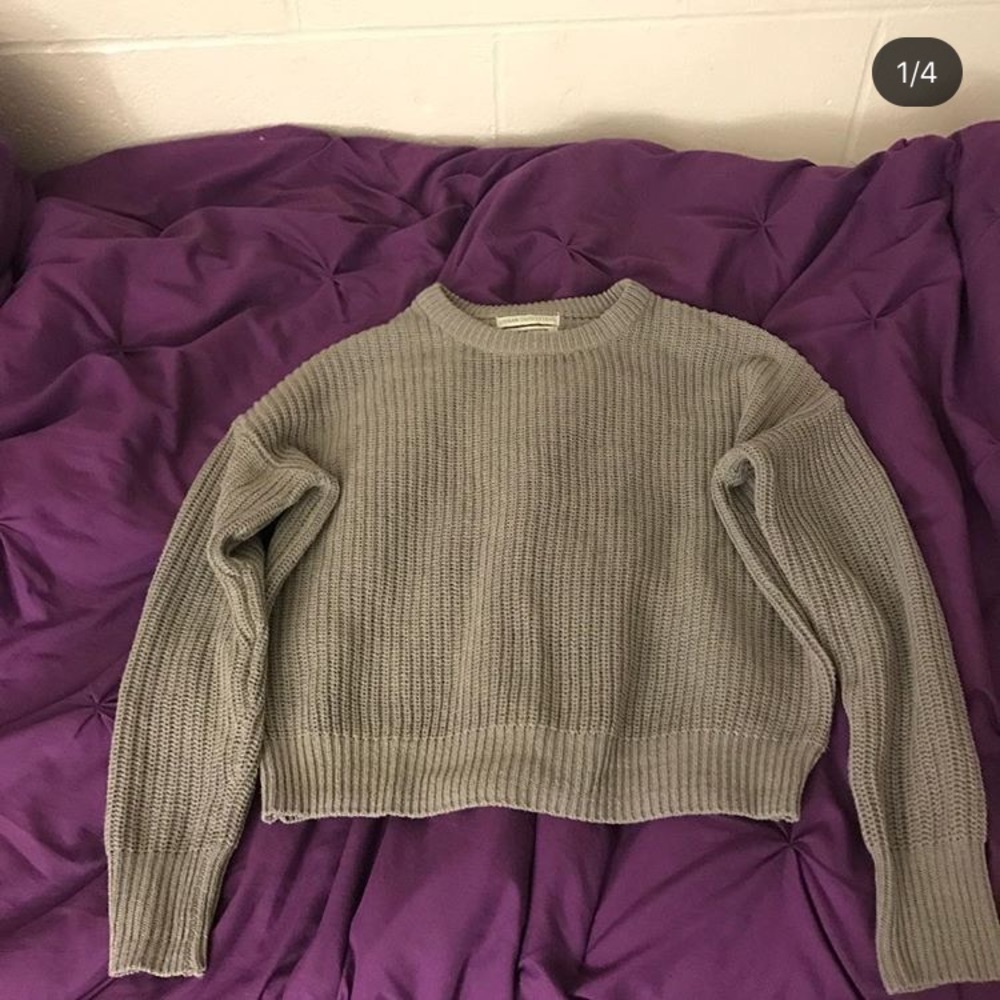 Urban outfitters pull over sweater